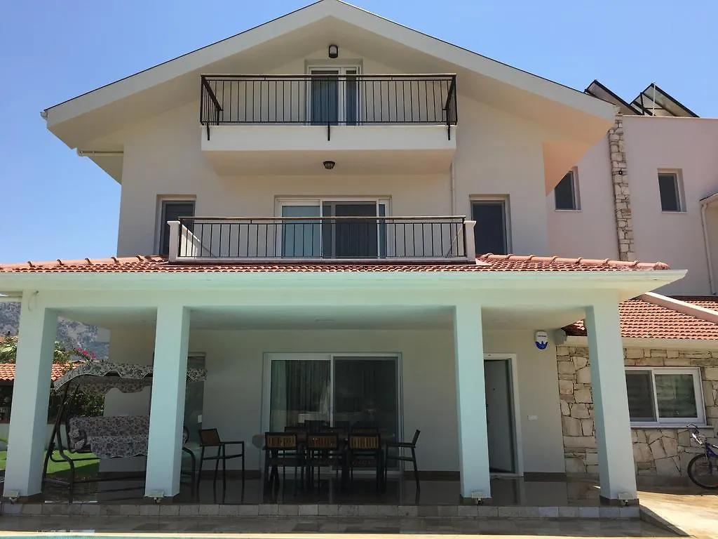 Crescent Twins -White Villa Dalyan Turkey